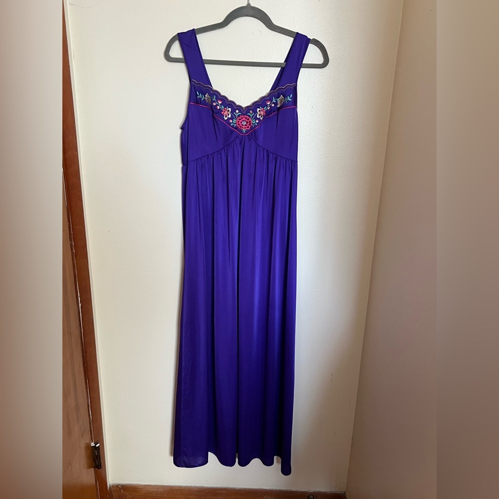 Shadowline Purple Night Dress, Negligee with Floral Embroidery Neckline size S